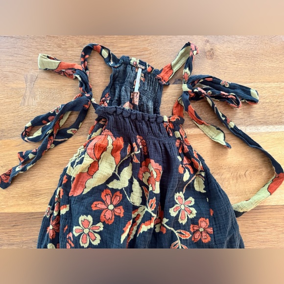Free People Sleeveless Floral Fleur Printed Tunic Top Twilight Combo NWOT Wmns M - Picture 4 of 8